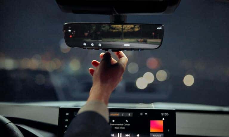 2025 Mitsubish Outlander Interior Rear View Mirror