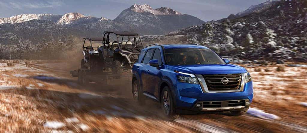 SUV TOWING