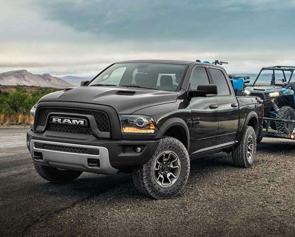 smal Tigge butik 2018 Ram 1500 vs. Ford F-150 | Landers Chrysler Dodge Jeep Ram