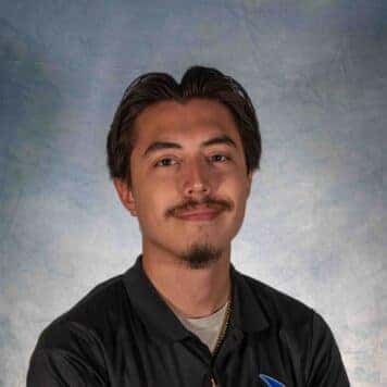 Noah Hernandez