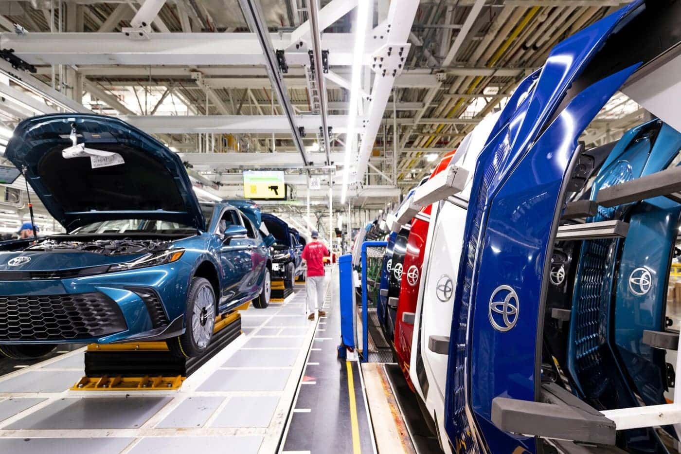 Vehicle assembly operations inside Toyota's Kentucky plant