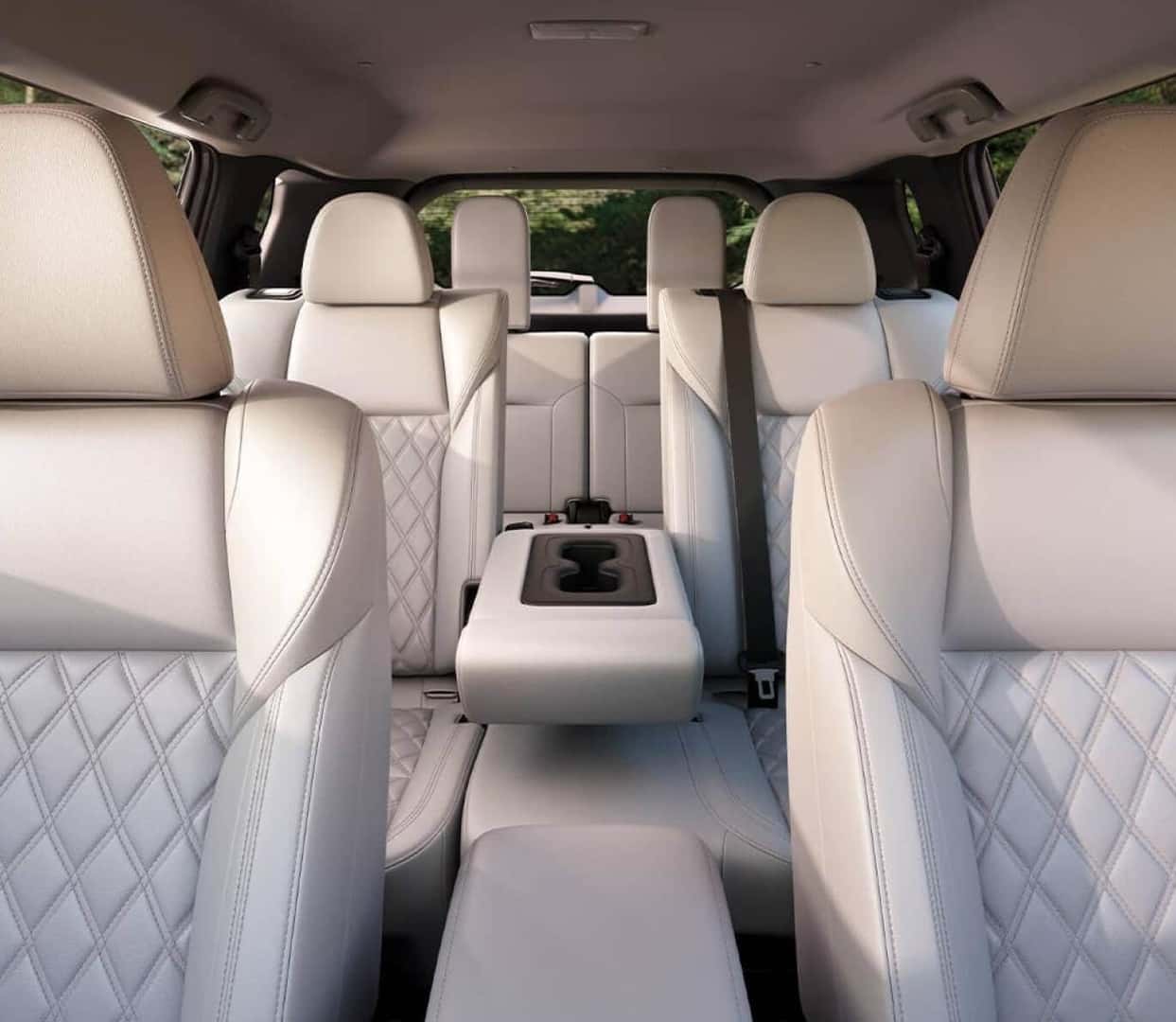 Mitsubishi Outlander Interior Features & Dimensions Mitsubishi Outlander Interior Features & Dimensions