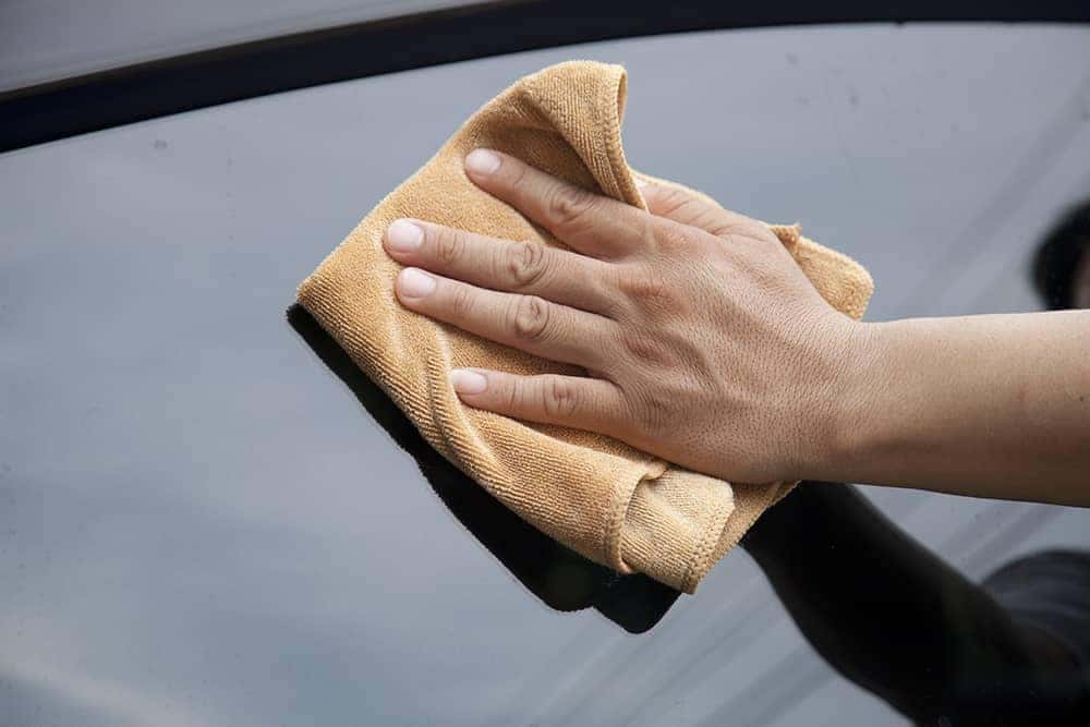 How to Wax Your Car Correctly By Hand