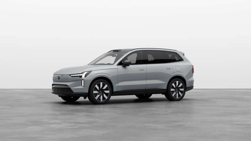Exterior of the all-new 2024 Volvo EX90 near Gilbert, AZ