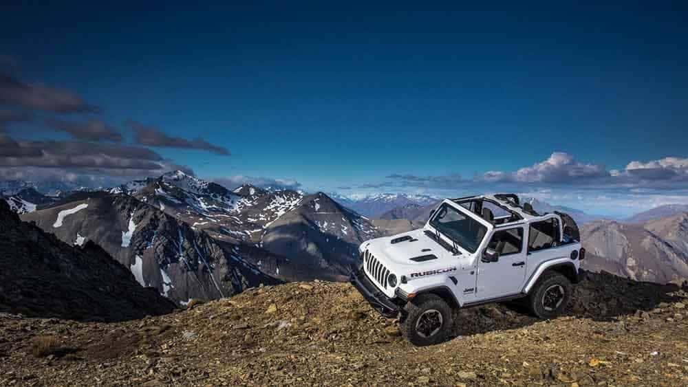 2018 Jeep Wrangler White